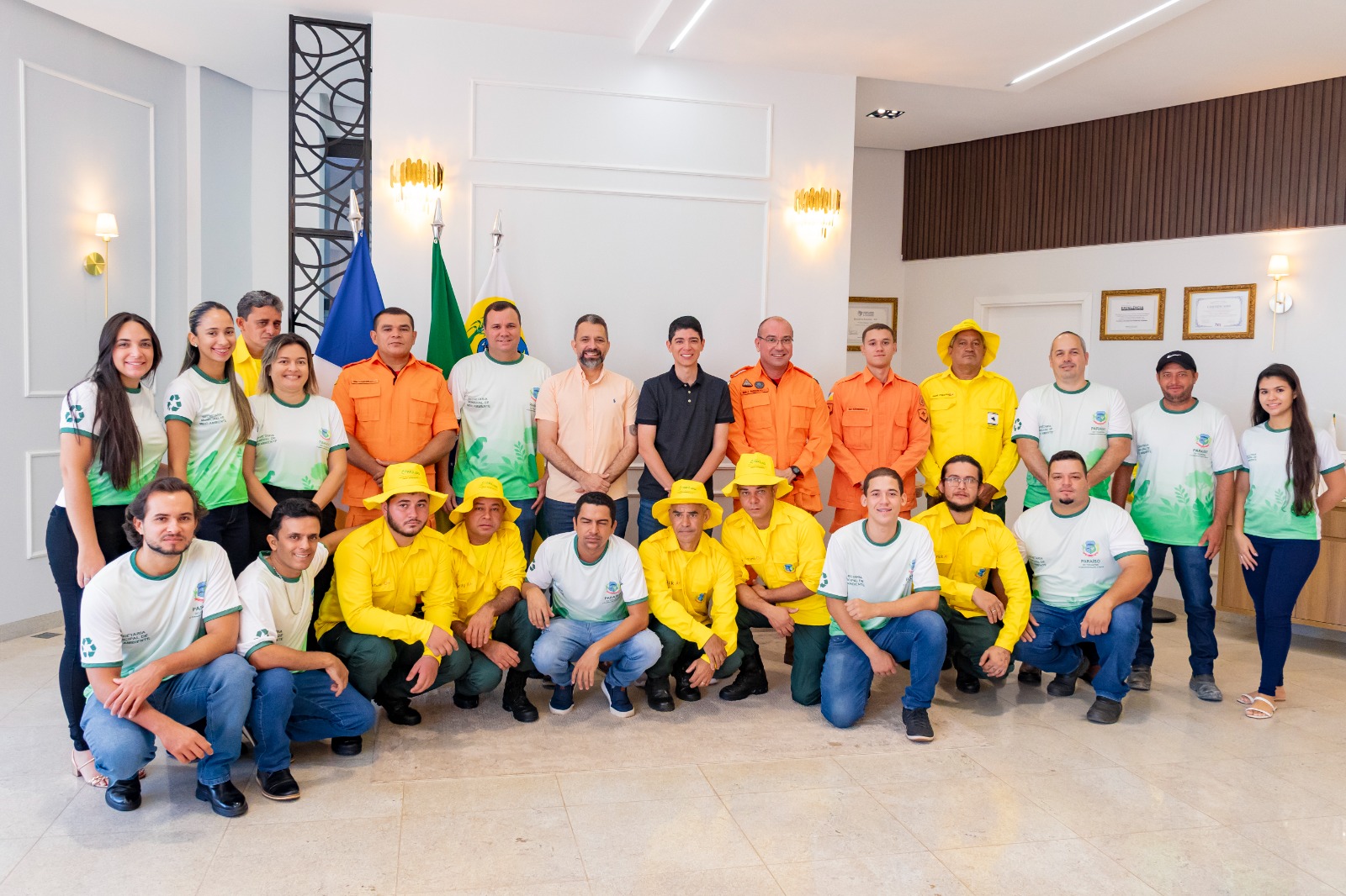 Governo de Paraíso entrega uniformes e EPI’s para brigadistas