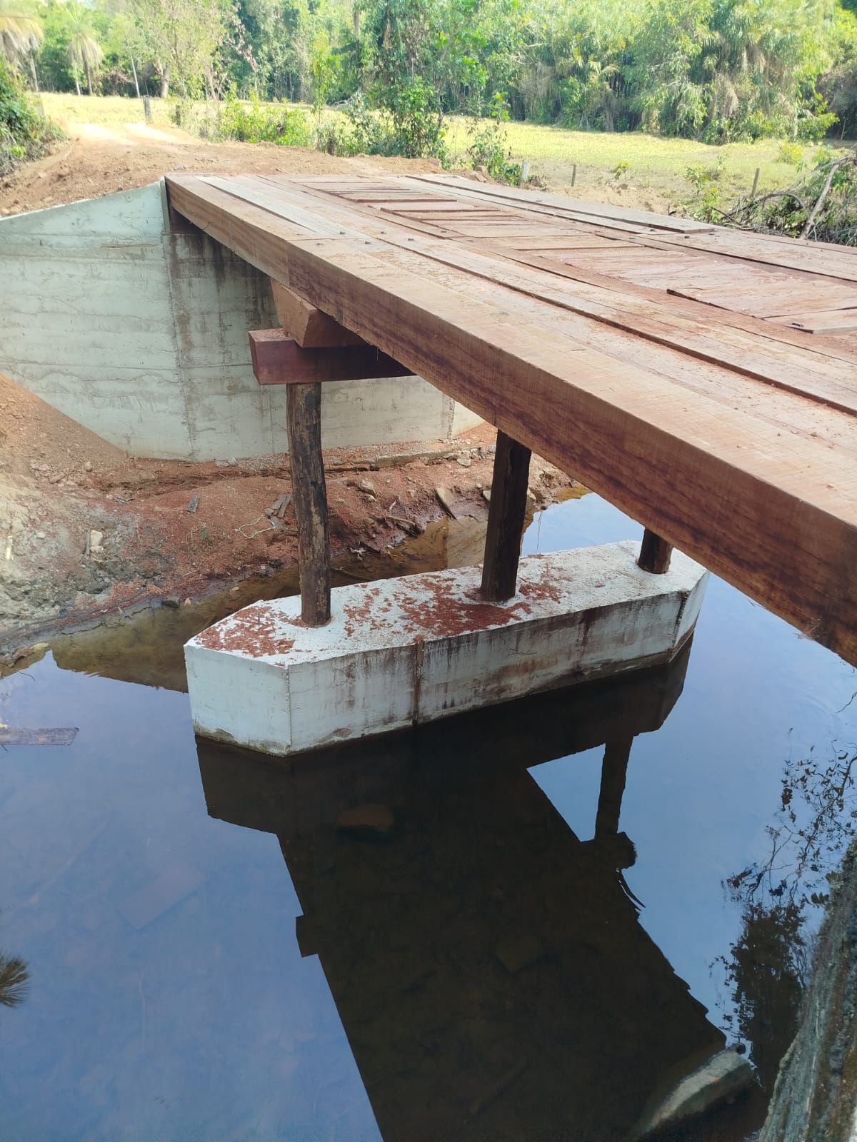 Governo de Paraíso entrega nova ponte sobre o Córrego Cabeceira Verde, na região de Santa Luzia