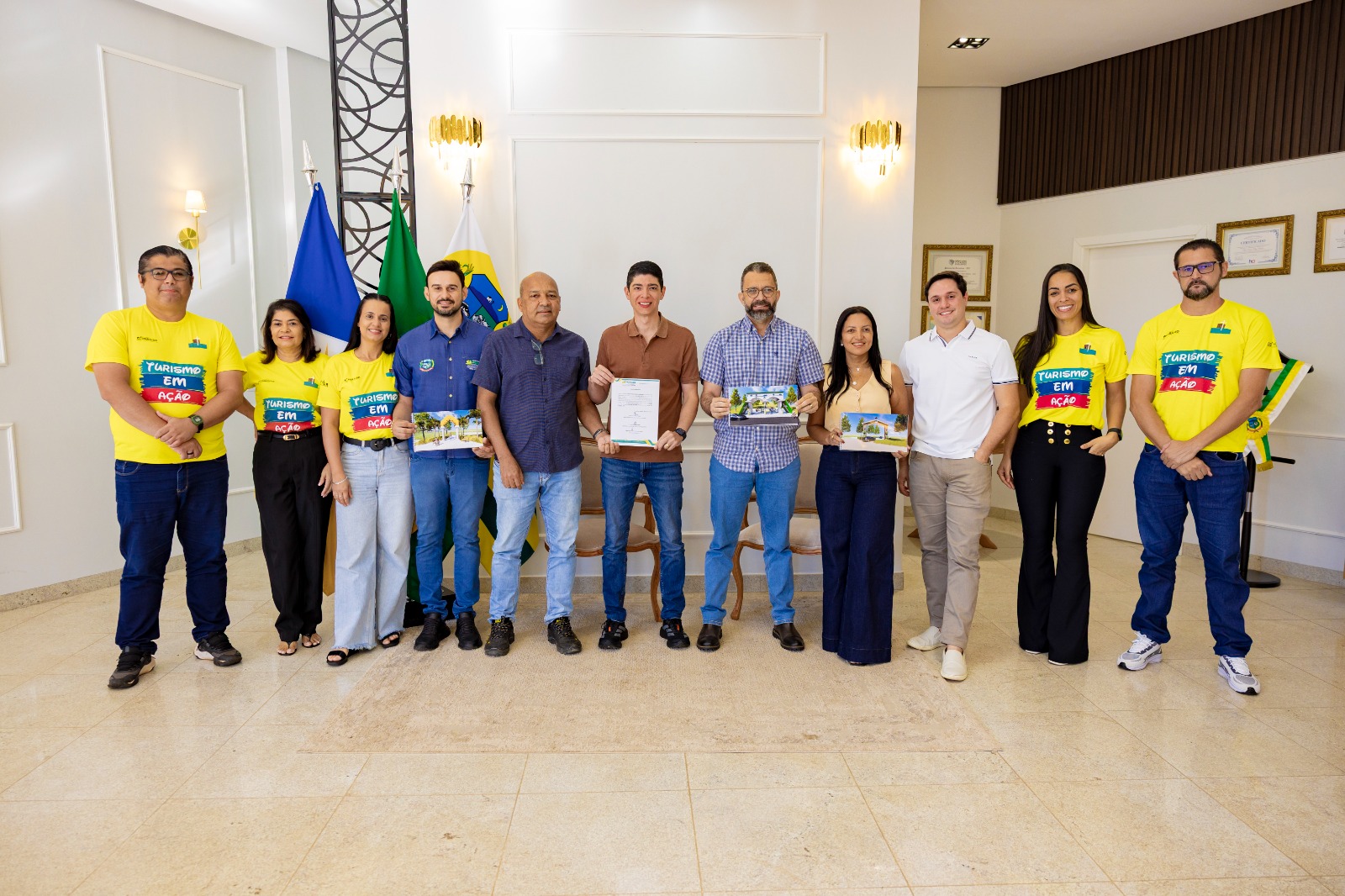 Prefeito Celso Morais assina ordem de serviço para construção de três portais turísticos na Serra do Estrondo